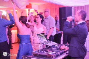 Esküvőre DJ és Ceremóniamester Győr
